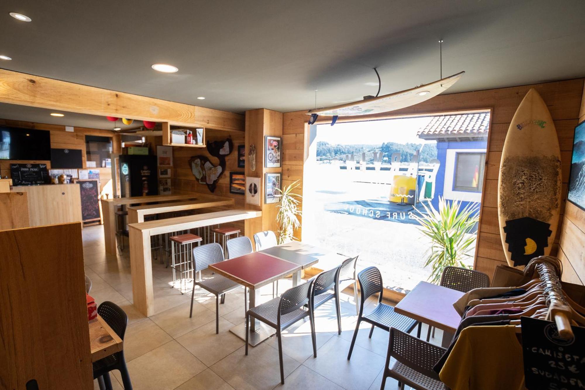 Carving Surf Hostel San Esteban de Pravia Exterior photo